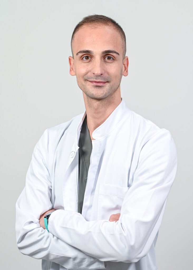 Д-р Игор Трпковски